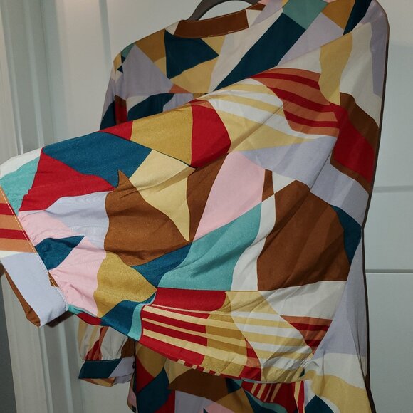 BNWT Jodifl Los Angeles  Multicolor Abstract Blouse- Size Large - Picture 4 of 8